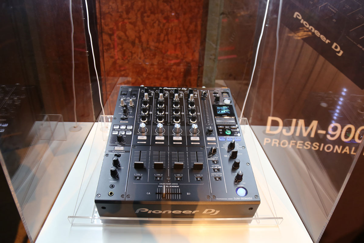 Pioneer DJ DOMMUNE